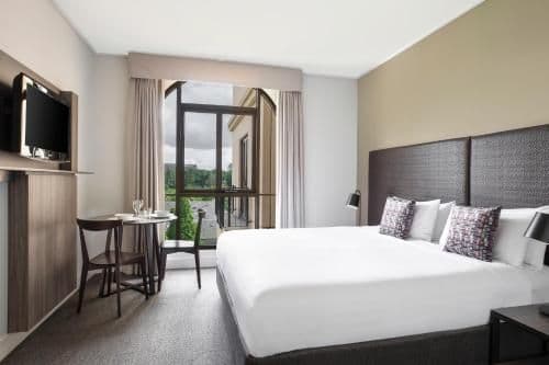Two-Bedroom Apartment - Dual Key - Quad