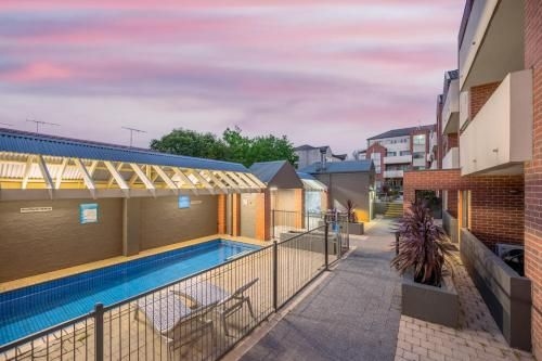 Aligned Corporate Residences Kew (Quest Kew Apartments Hotel)4