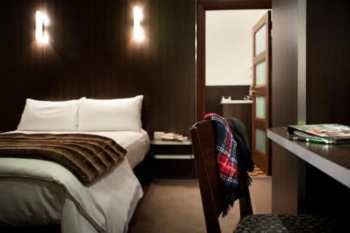 Peppers Classic Hotel Room