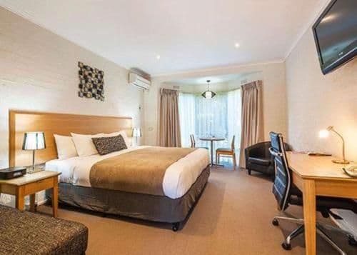 Standard Queen Room