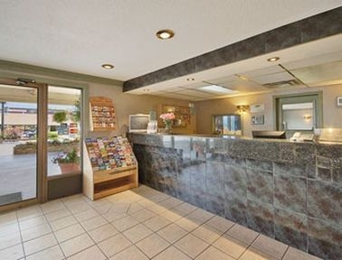 SUPER 8 VERNON BC3
