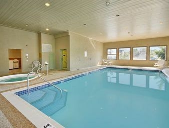 SUPER 8 VERNON BC1