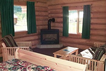 Glacier House Hotel & Resort1