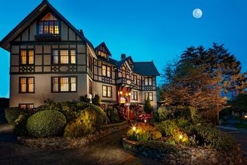 Abigail's Hotel3