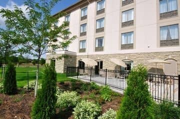 HOLIDAY INN EXPRESS HOTEL & SUITES OTTAWA AIRPORT HOLIDAY INN EXPRESS HOTEL & SUITES OTTAWA AIRPORT