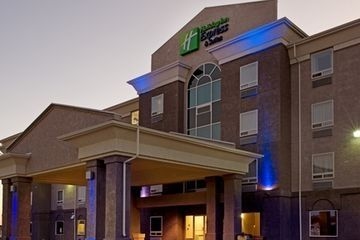 Holiday Inn Express Hotel & Suites Prince Albert0