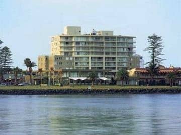 RYDGES RYDGES