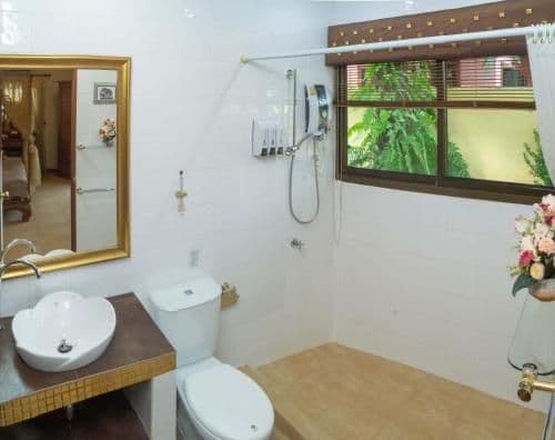 Five-Bedroom Villa with Private Pool
