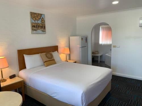 Family Two-Bedroom Suite with Spa Bath