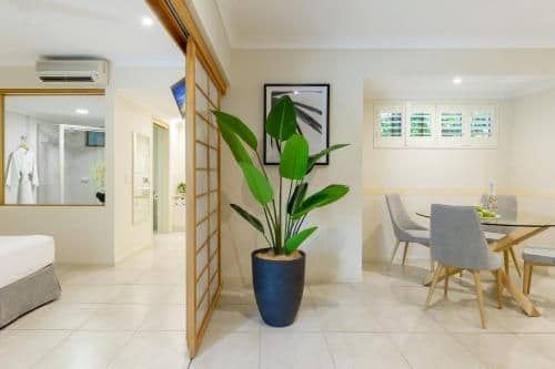 One-Bedroom Apartment with Pool View