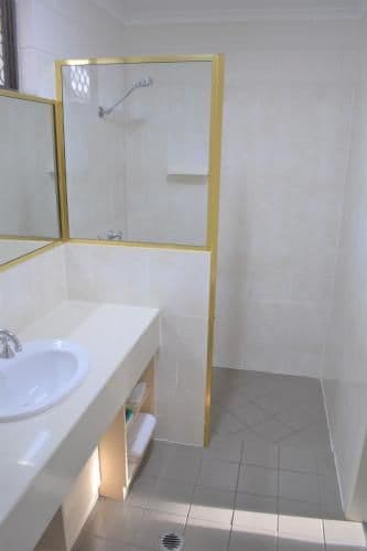 Executive Room with One King + One Single Bed