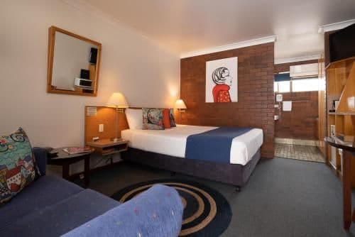 Executive Queen Room