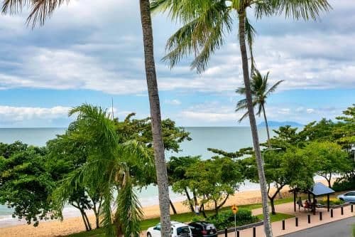 Superior Two-Bedroom Apartment with Free Car Rental & Free Airport Transfers