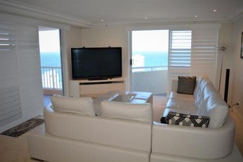 Three-Bedroom Apartment - Sub Penthouse