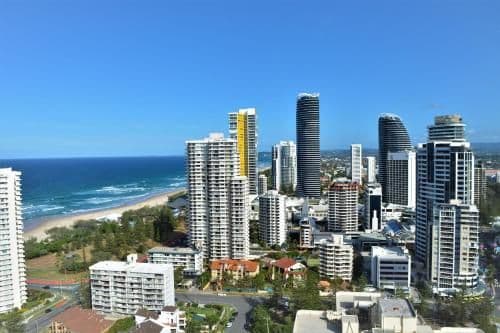 Three-Bedroom Apartment - Sub Penthouse