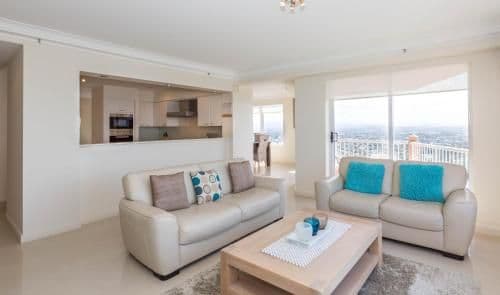 Two Bedroom Apartment with Ocean View - Renovated