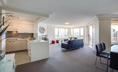 Two Bedroom Apartment with Ocean View - Renovated