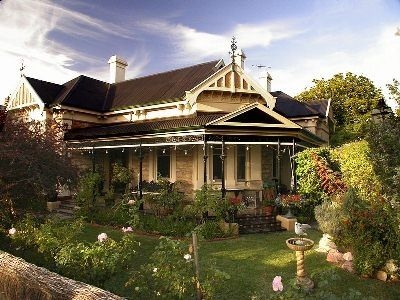Bishops Garden Hotel Adelaide1