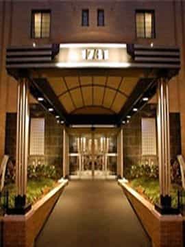 CARLYLE SUITES