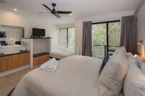 Two-Bedroom Townhouse with 2 Spa Baths