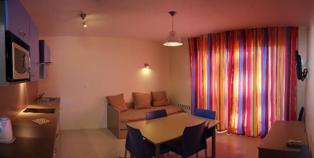CHALET CAPACITY 4