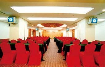 โรงแรมโรส (Rose Hotel)1