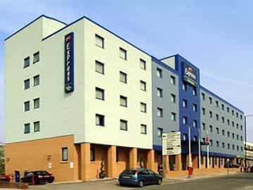 Holiday Inn Express London - Park Royal Holiday Inn Express London - Park Royal