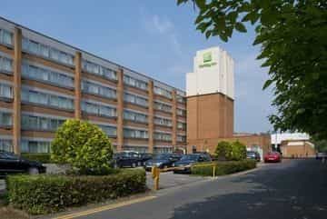 Holiday Inn London Gatwick Airport Holiday Inn London Gatwick Airport