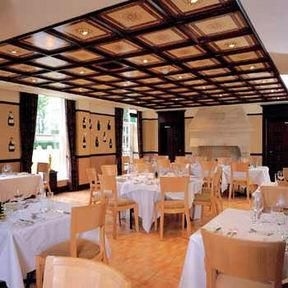 BW CEDAR COURT HOTEL4