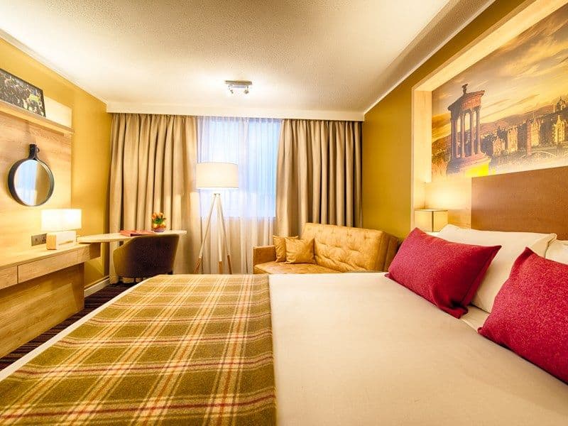 Premier Inn Edinburgh City (Haymarket) Premier Inn Edinburgh City (Haymarket)