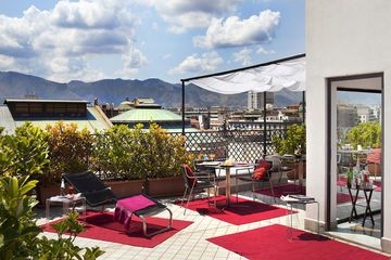 Hotel Plaza Opera0