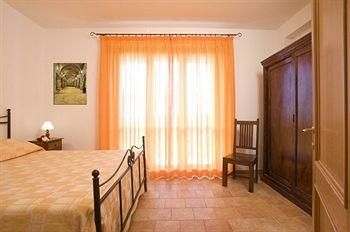Relais Villaggio Le Querce3