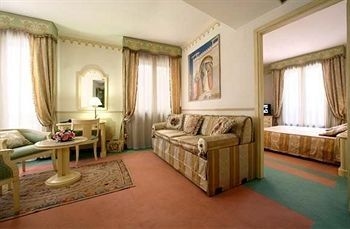 Majestic Toscanelli Hotel3