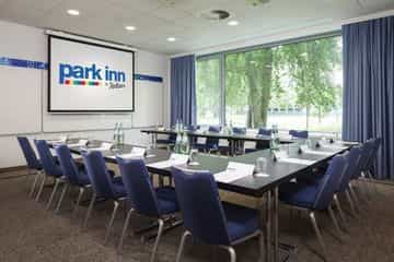 Park Inn Frankfurt Airport Park Inn Frankfurt Airport