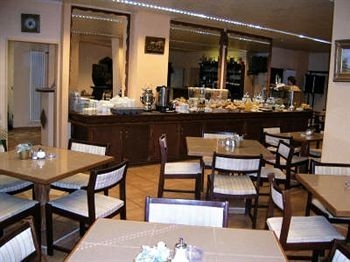Hotel Arosa1