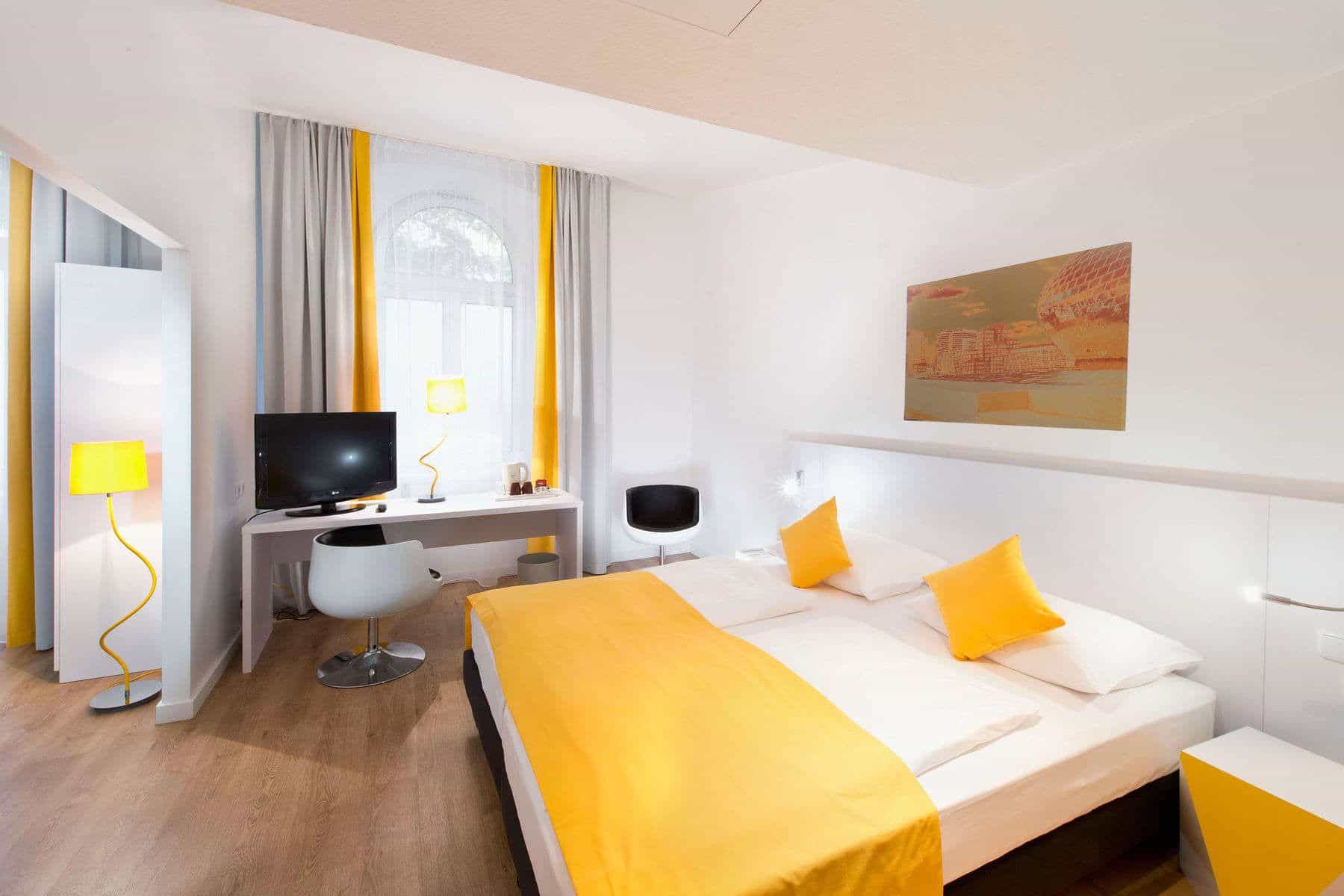 Wyndham Garden Duesseldorf City Centre Koenigsallee Wyndham Garden Duesseldorf City Centre Koenigsallee