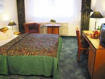 Airport Hotel Erfurt2
