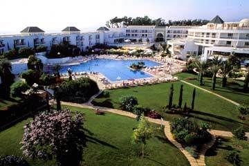 BEACH CLUB0