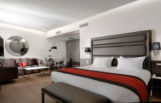 JUNIOR SUITE CAPACITY 3
