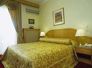 Santa Beach Hotel2