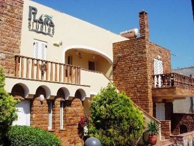 Plaka Studios2