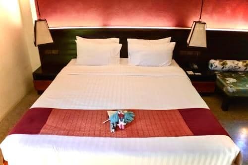Honeymoon Suite