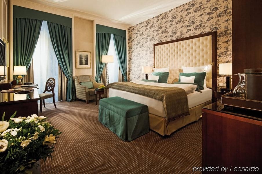 Steigenberger Parkhotel Dusseldorf4