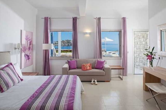 SUITE DELUXE SEA VIEW