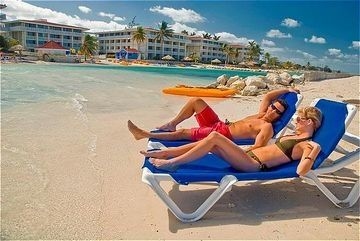 HOLIDAY INN SUNSPREE RESORT0
