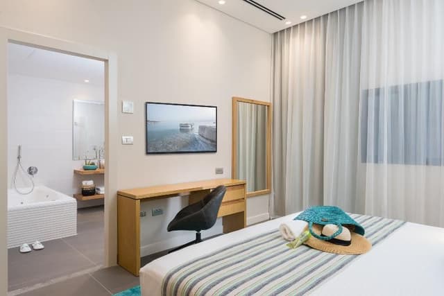 SUITE GARDEN VIEW