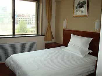 GreenTree Inn Yantai South Street Hotel GreenTree Inn Yantai South Street Hotel