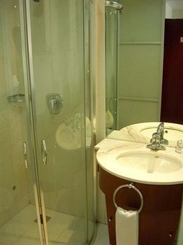 Qingdao 52 Square Meter Apartment Hotel1