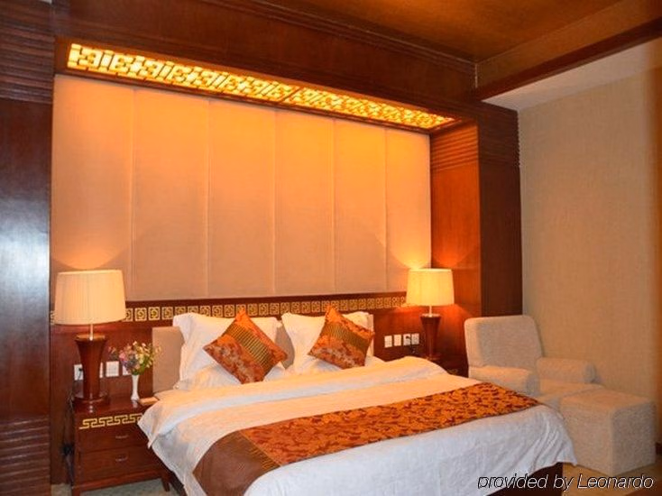 Golden Spring Hotel2