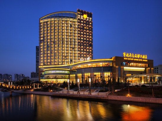 NEW CENTURY GRAND0
